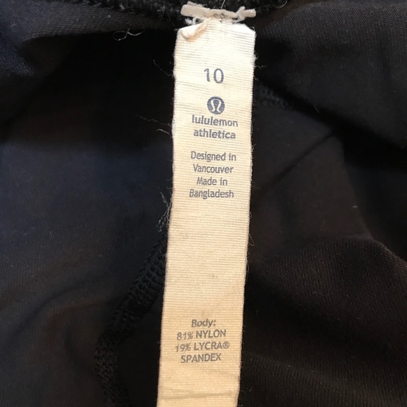 Lululemon Wunder Under III Crop. Black Size 10. Mid-rise. NWT - Picture 5 of 10